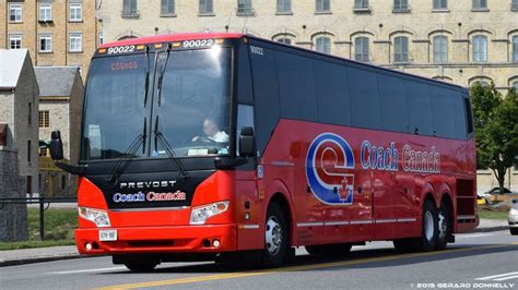 coach canada bus